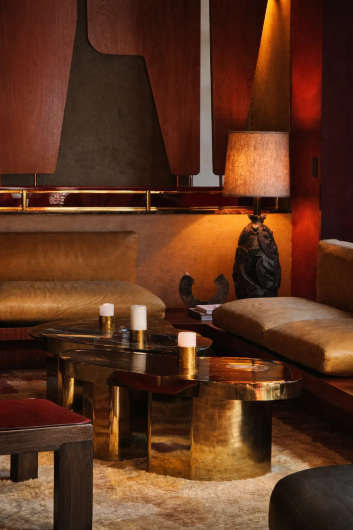 The Manner, New York. The Apartment