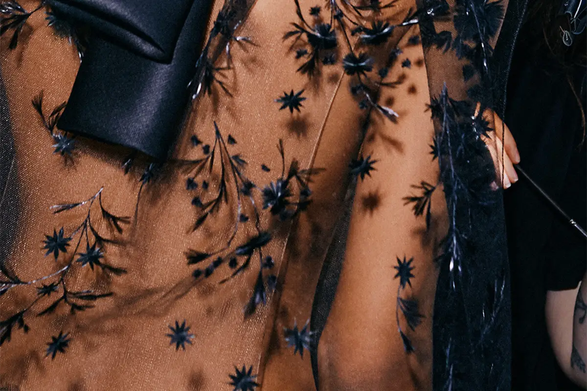 Balenciaga 55th Couture – behind the scenes. Ph. Sofi Adams
