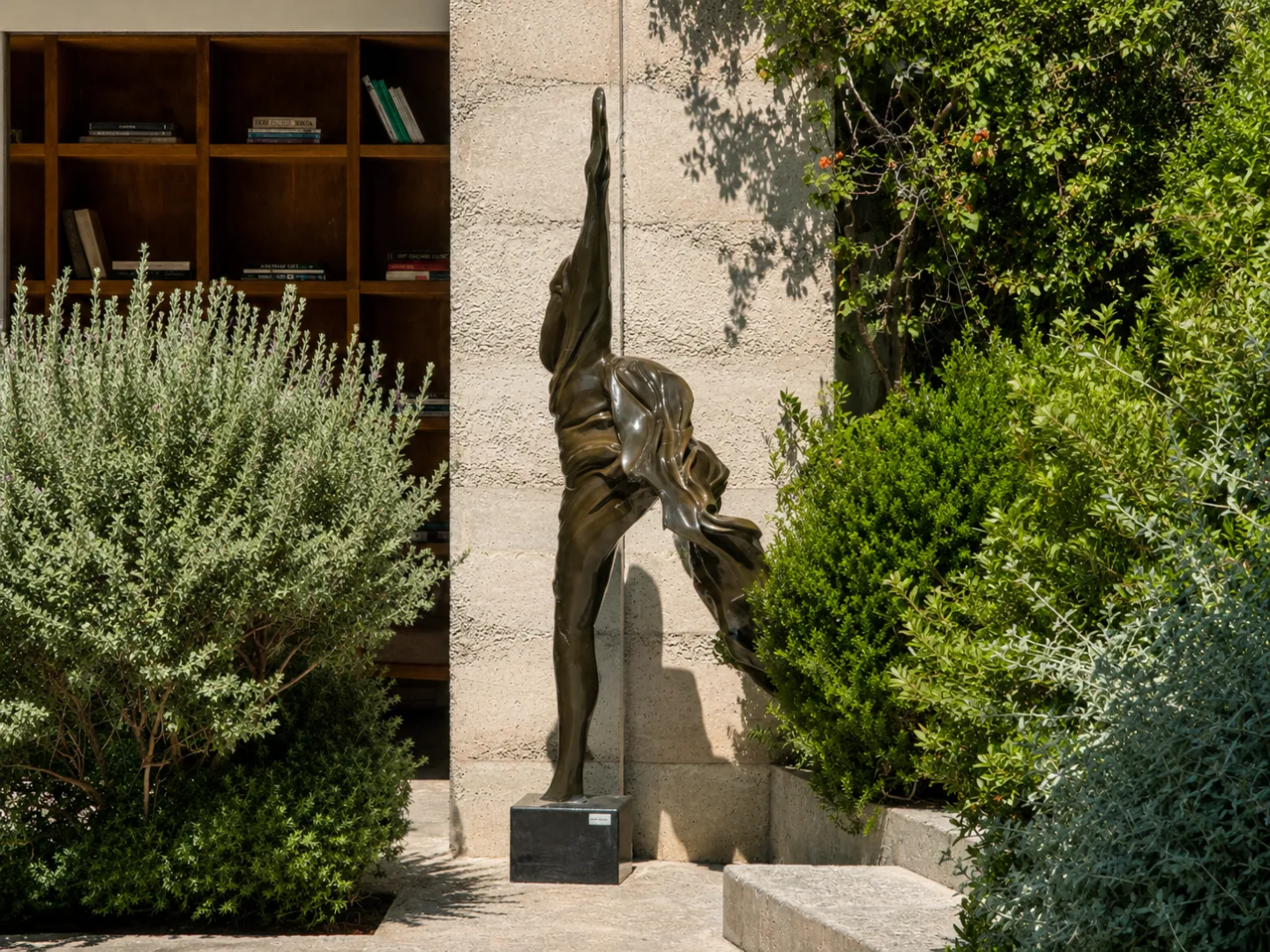 Bodrum Loft. Sculpture by Nilay Ozenbay