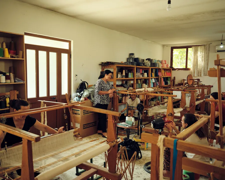 Laboratorio in Albania Photography Daniele Aguzzoli
