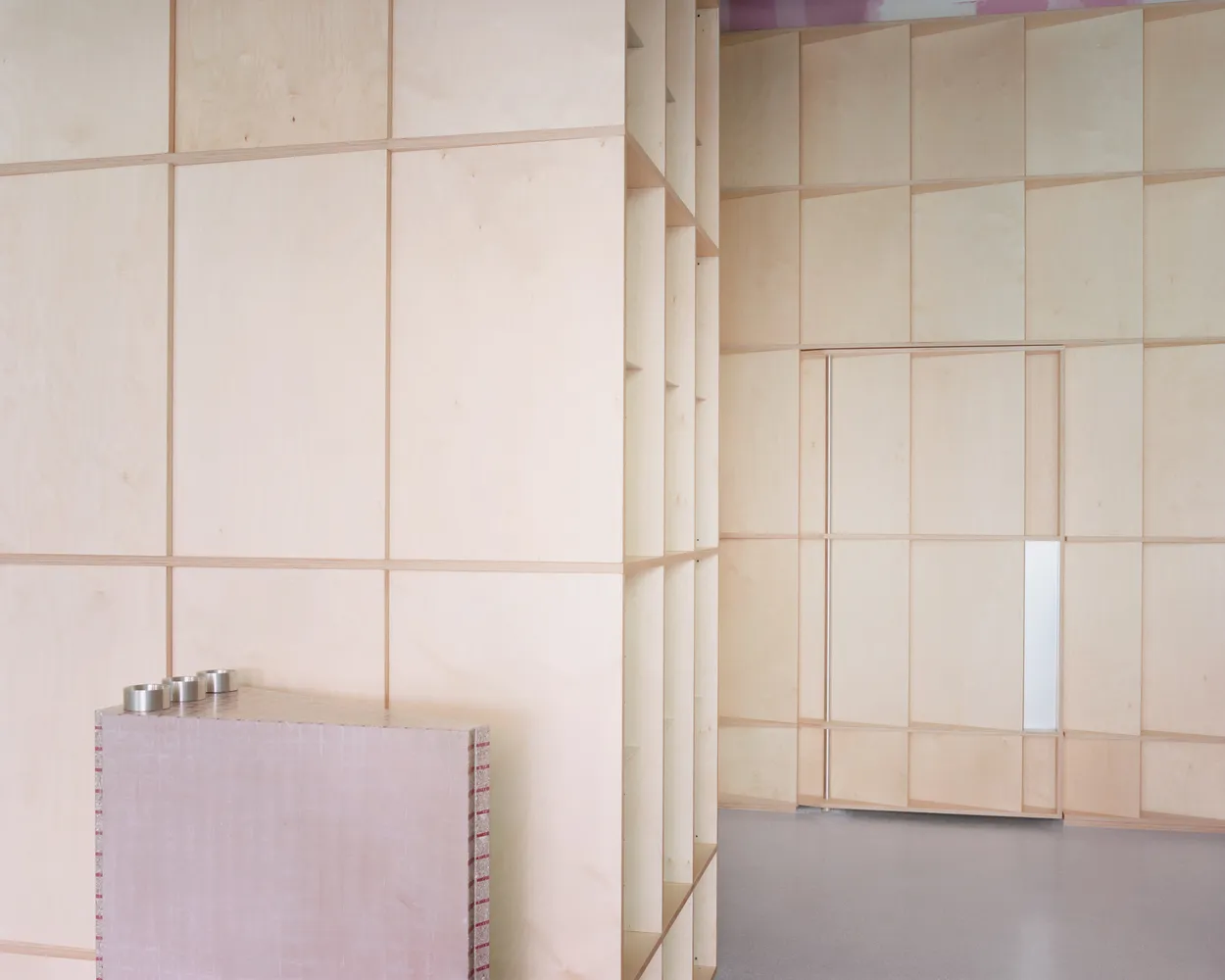 Studio Wok. Casa Funeraria Luce, Trezzo sull’Adda 2023. Foto Simone Bossi