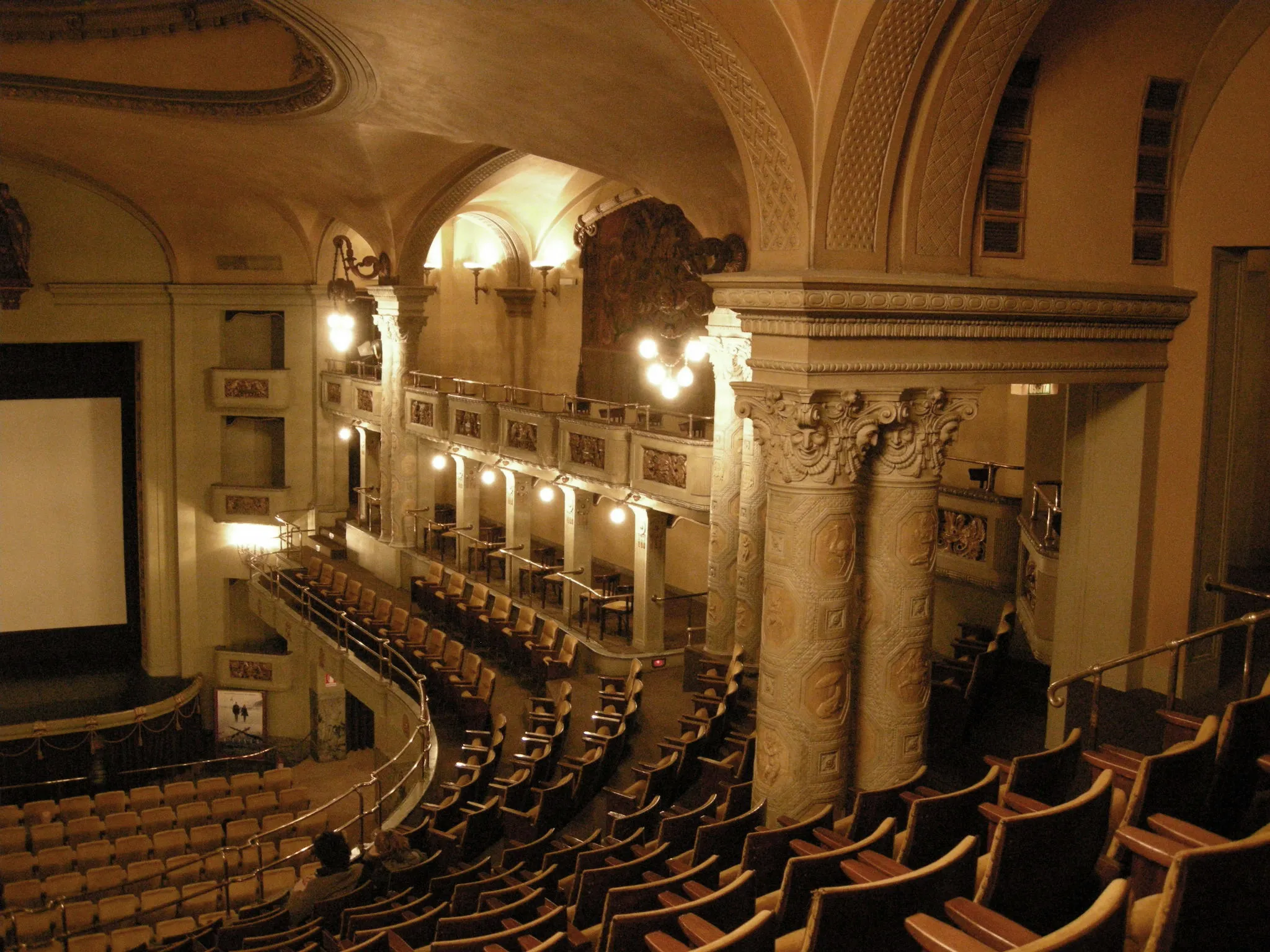 Cinema Odeon Firenze