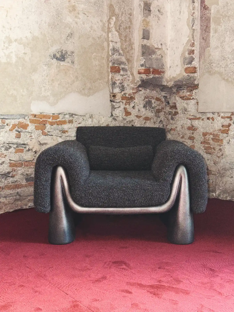 Chris Shao Studio, Movimento Gallery, exhibition design Ultrapresent Studio