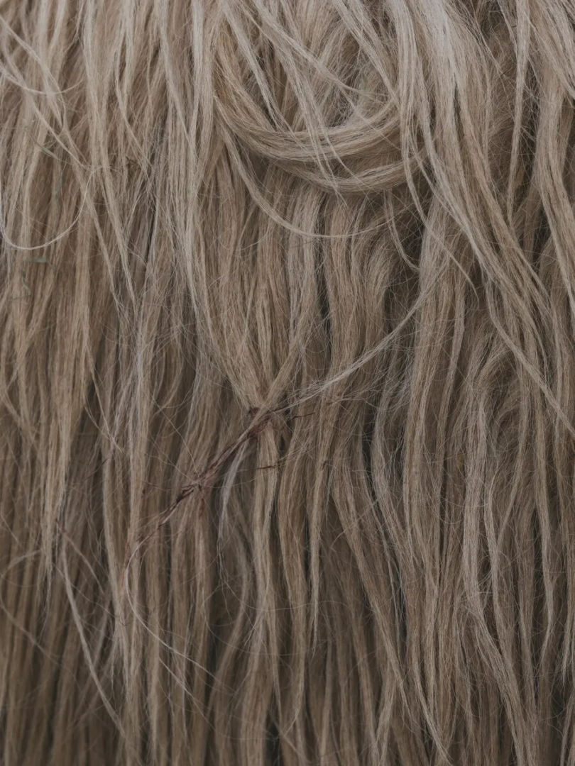 Natural fiber / raw textile strands. Photo: Haberdoedas