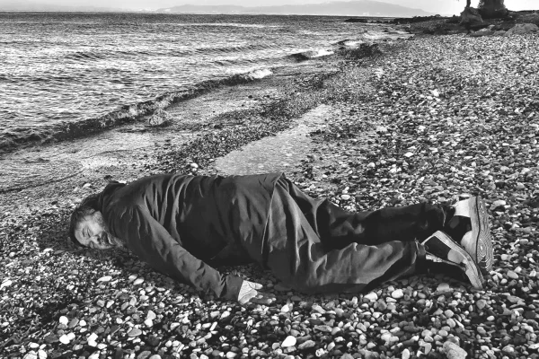 Ai Weiwei come Alan Kurdi, lesbo, gennaio 2016