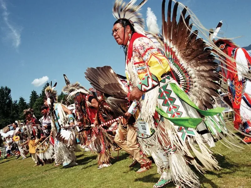 Dancers, Canadian powwow, the Two Spirit