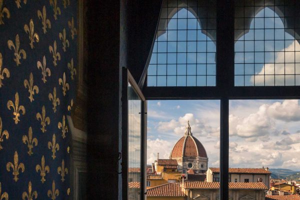 Dimora Palanca, the five-starred boutique villa stands a few steps away from famous Florentine monuments