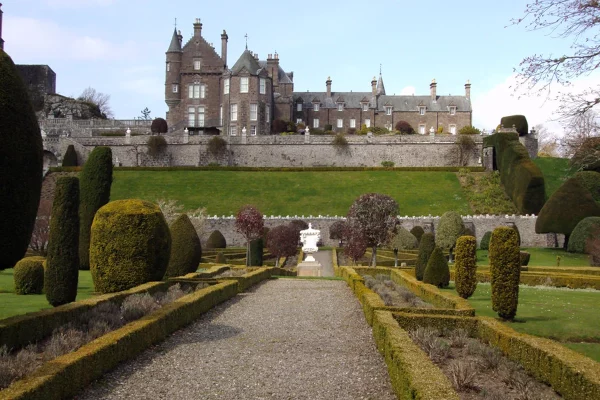 Drummond Castle, Dior Cruise 2025 – the park