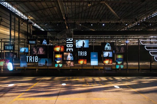THE HANGAR AT MILAN LINATE AIRPORT, WHERE THE EMPORIO ARMANI SPRING SUMMER 2019 CATWALK SHOW WAS HELD THE HANGAR AT MILAN LINATE AIRPORT, WHERE THE EMPORIO ARMANI SPRING SUMMER 2019 CATWALK SHOW WAS HELD