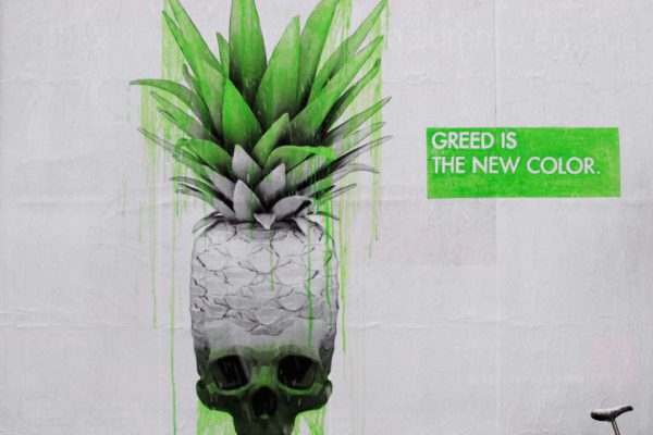 Greed is the new color, street artist Ludo denounces the intensive pineapple cultivation promoted by fashion brands, Paris