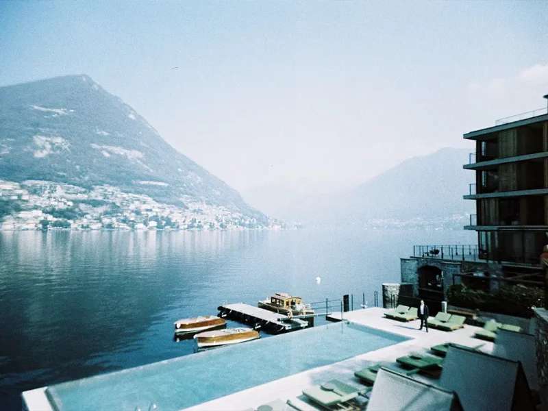 Il Sereno, Lake Como. Photography shot with LomoApparat Neubau Edition, Lomography