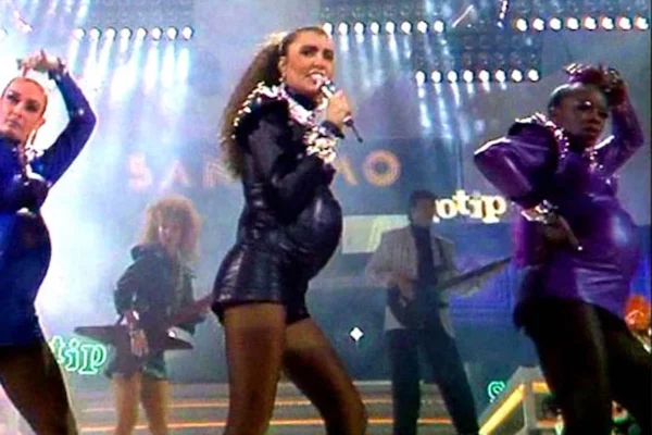 Sanremo 1986, Loredana Bertè canta Re